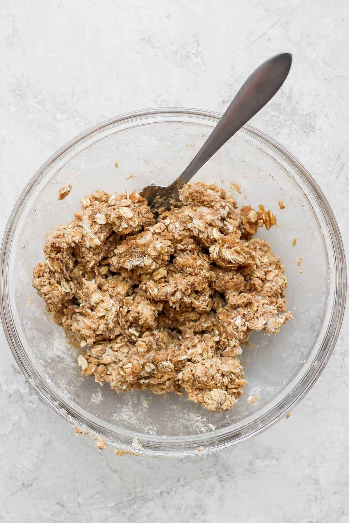 peach crisp crumble topping in a bowl.