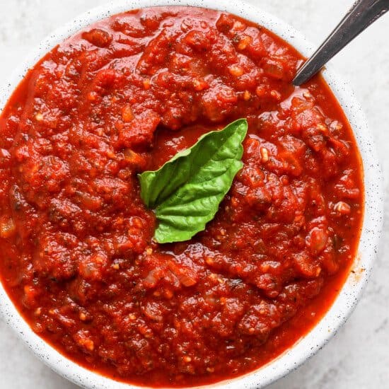 marinara sauce in bowl