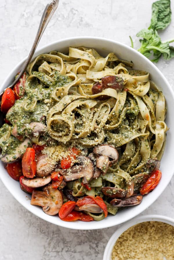 pesto pasta in bowl