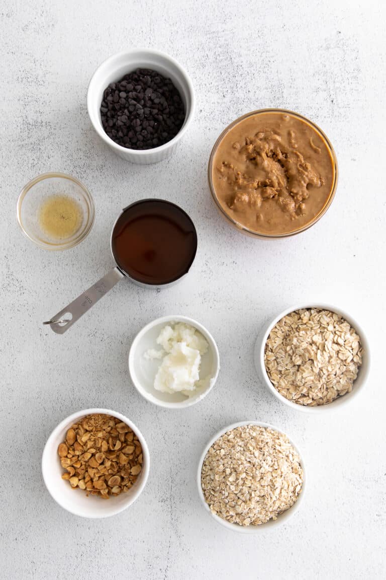 Peanut Butter Granola Bar Recipe - Fit Foodie Finds