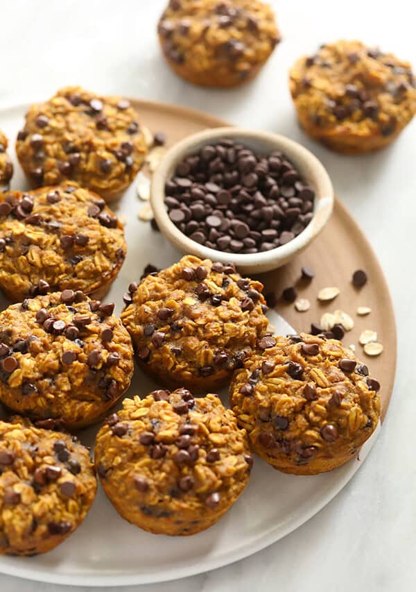 pumpkin oatmeal cups with chocolate chips