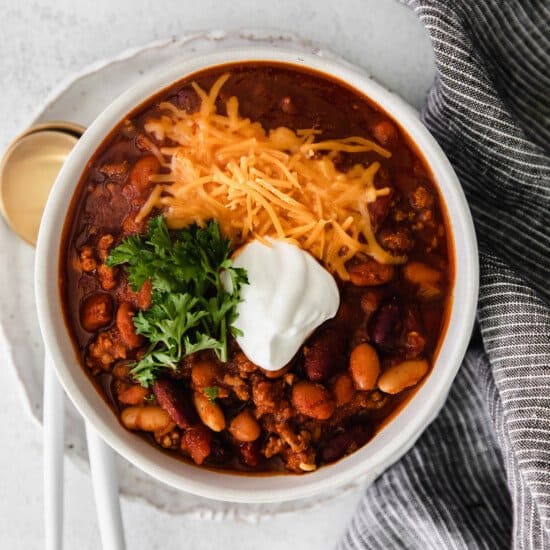 instant pot chili in a bowl