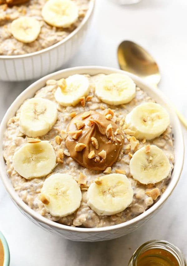 overnight oats in bowl