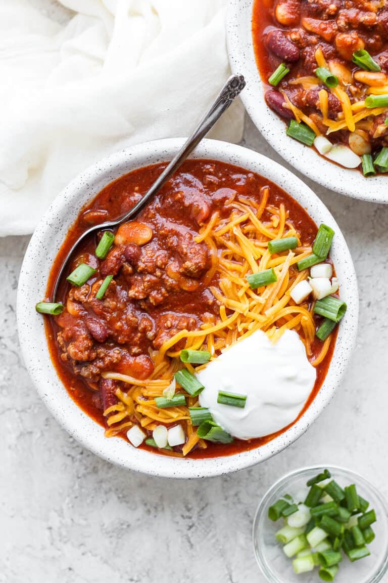 Slow Cooker Chili (Warm & Cozy!) - Fit Foodie Finds