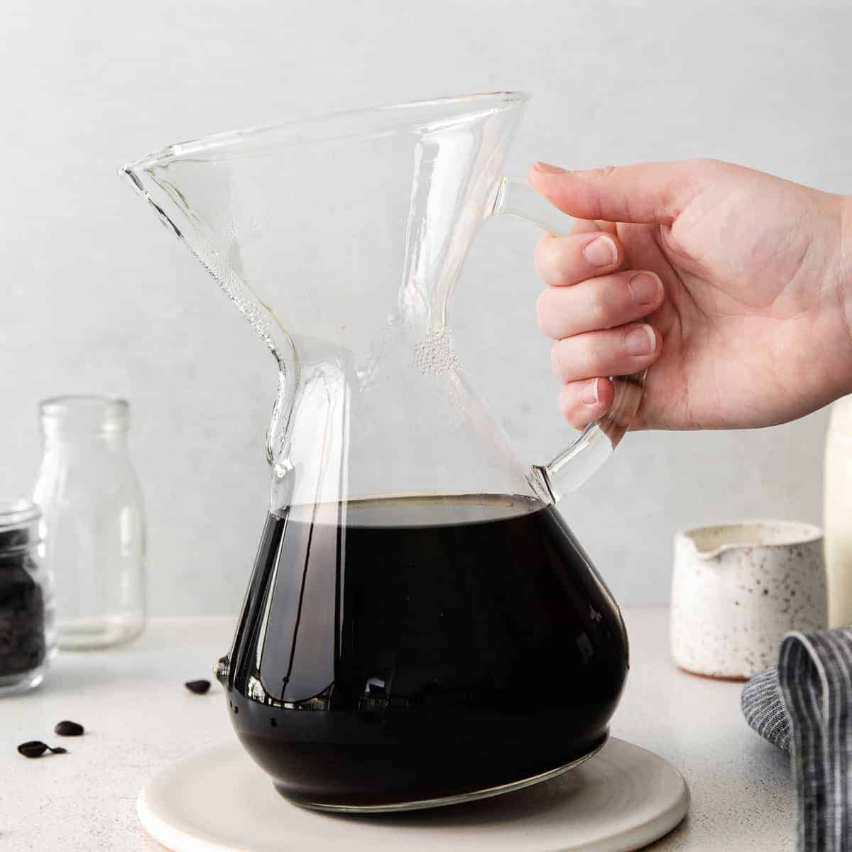 Pour Over Coffee (Chemex Tutorial) - Fit Foodie Finds