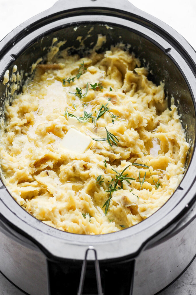 Crock Pot Mashed Potatoes - Dinner at the Zoo