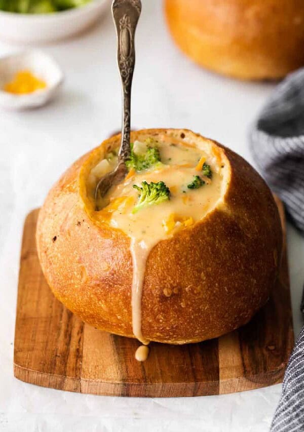 panera broccoli cheddar soup in bread bowl