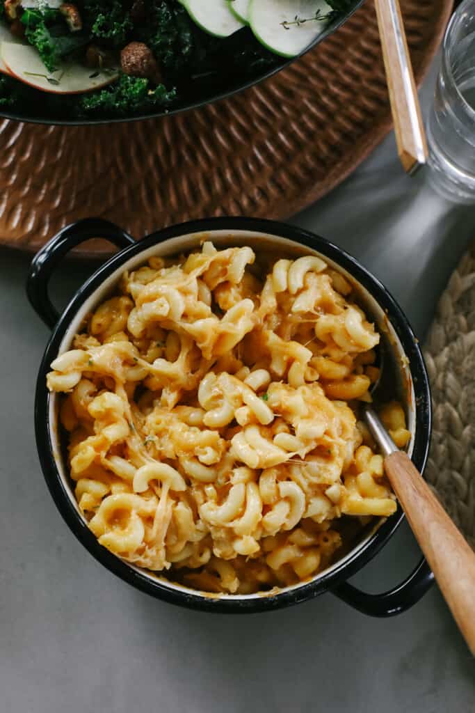 smoked mac and cheese in a casserole dish