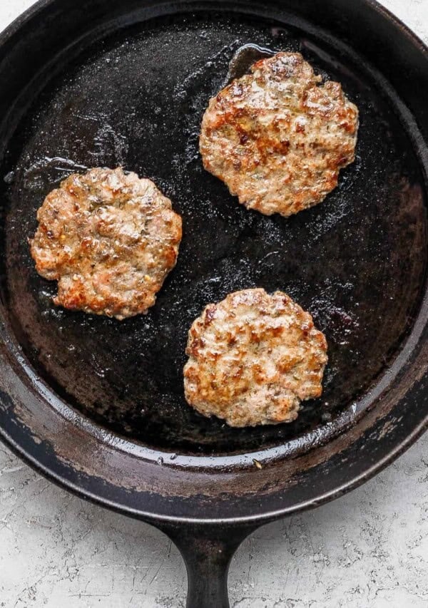 cropped-Maple-Breakfast-Sausage-03-1.jpg