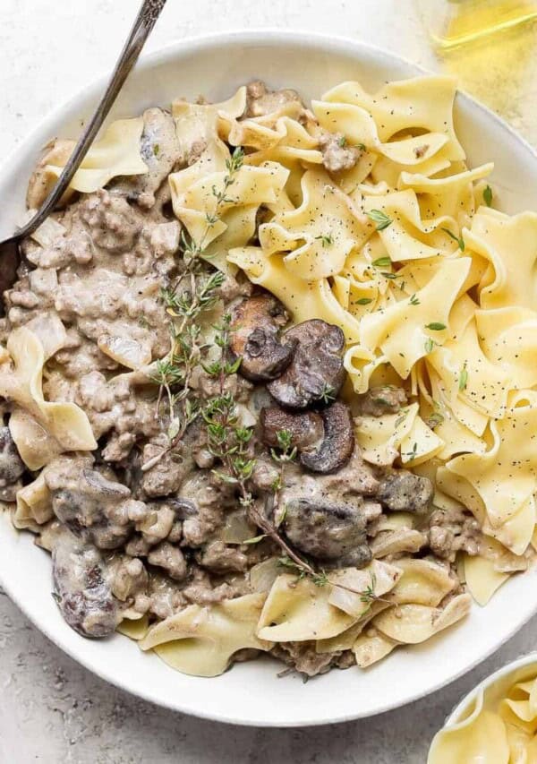 cropped-beef-stroganoff-8-1365x2048-1.jpg