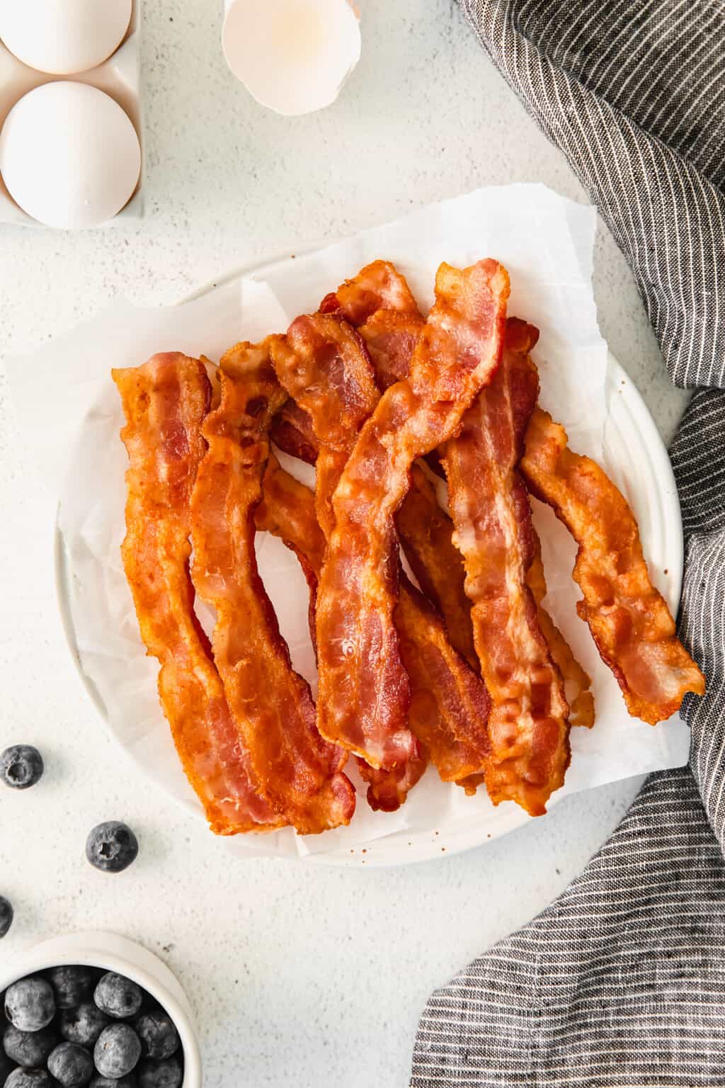 How To Cook Bacon On The Stove - Fit Foodie Finds