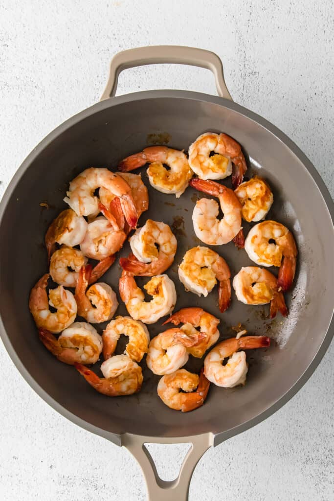 Shrimp in a pan. 