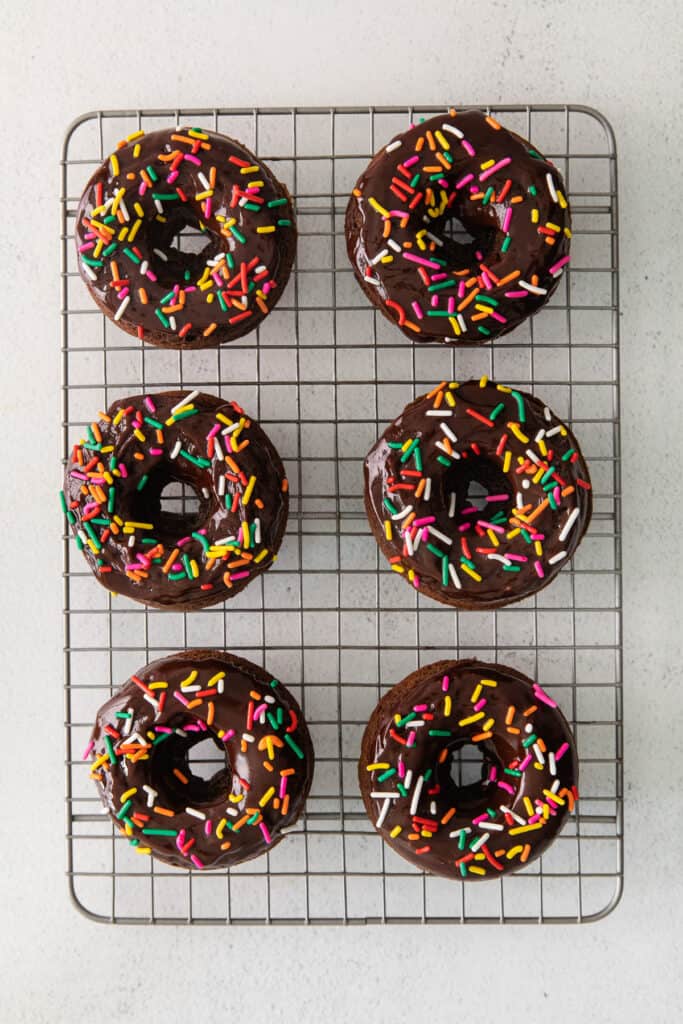 baked donuts on wire rack