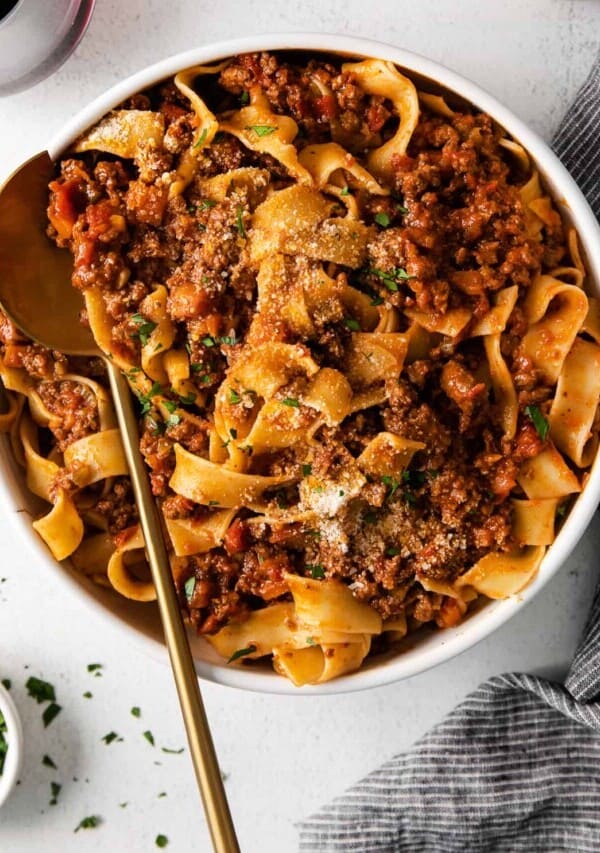 cropped-Slow-Cooker-Bolognese-06.jpg