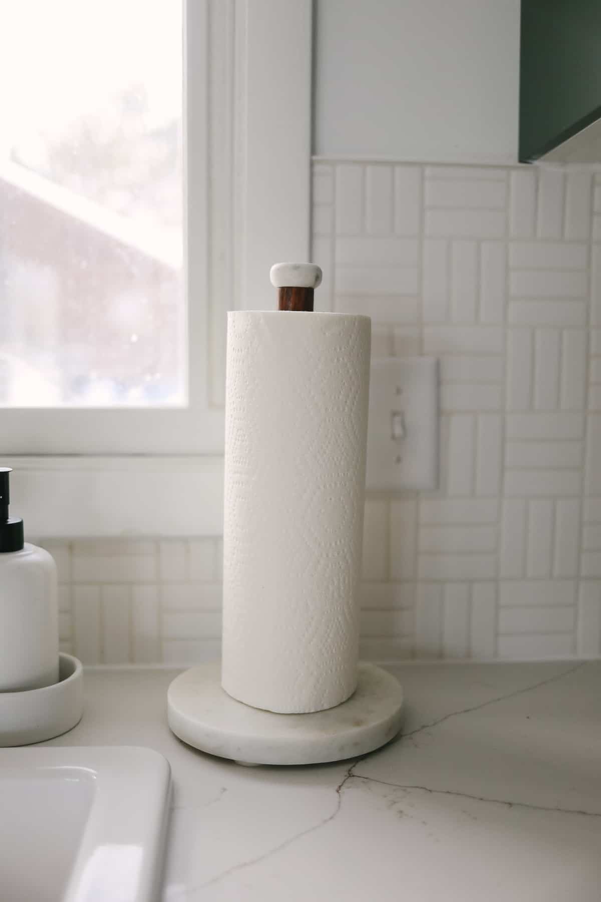 paper towel holder