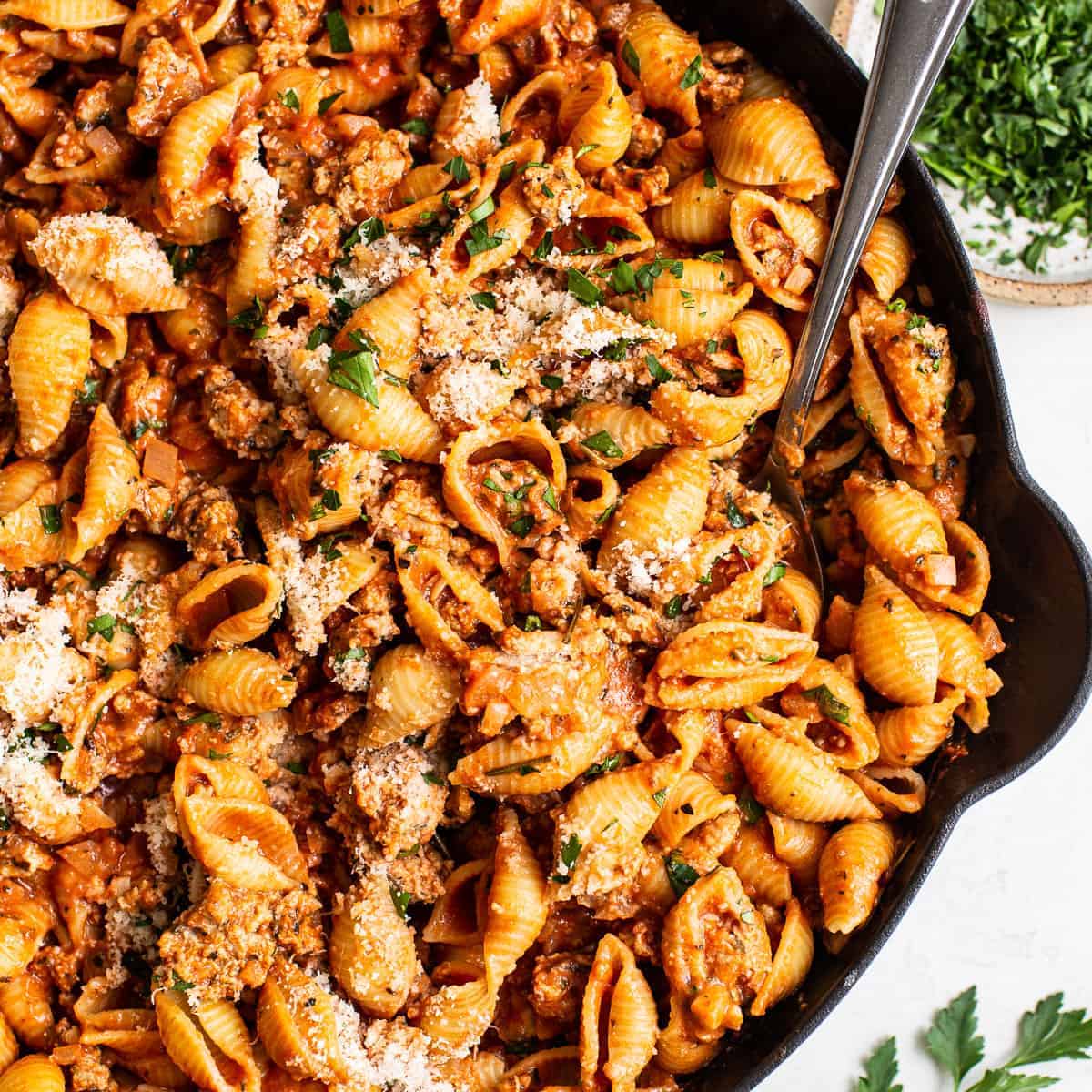 Ground Turkey Pasta (+ More Ground Turkey Recipes) - Fit Foodie Finds