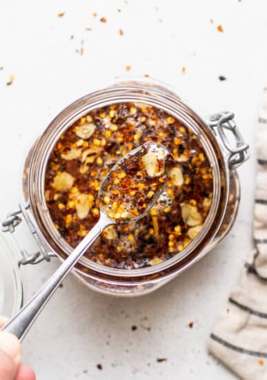 Hot honey in jar.