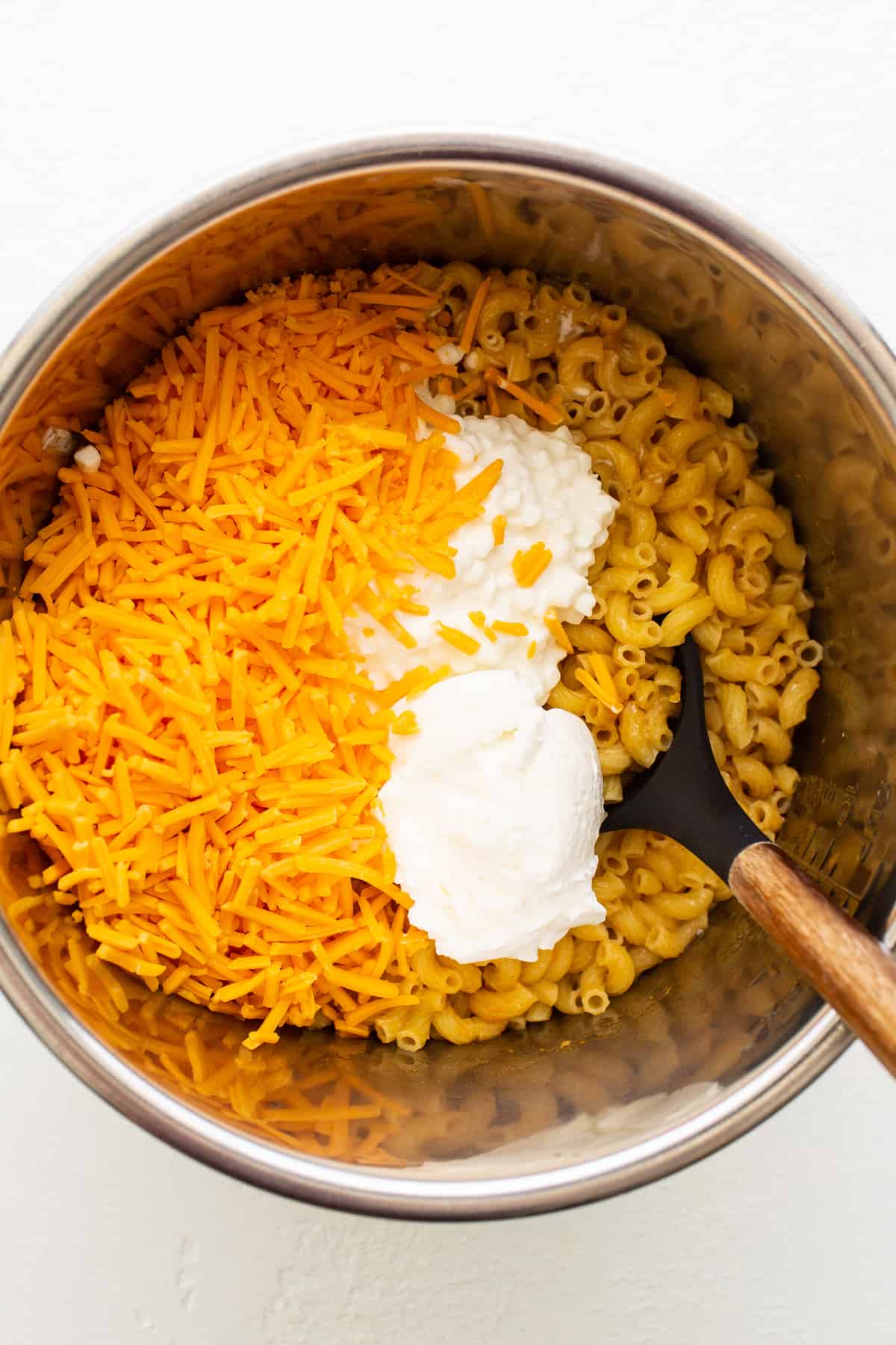 noodles and cheese in instant pot.