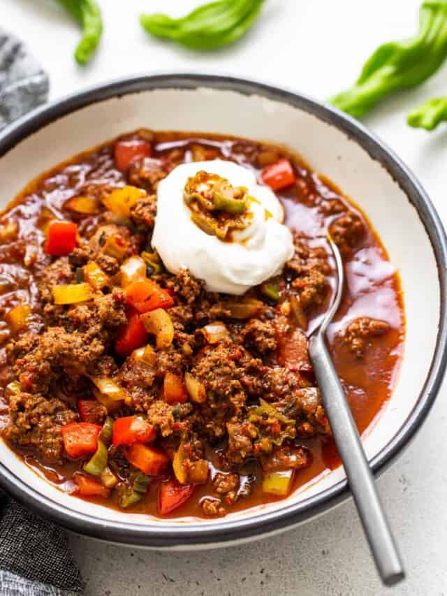 Texas Chili Recipe - Fit Foodie Finds