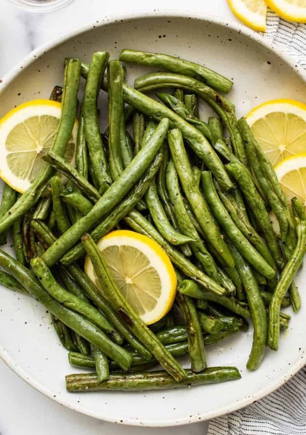 Green beans in a serving dish.