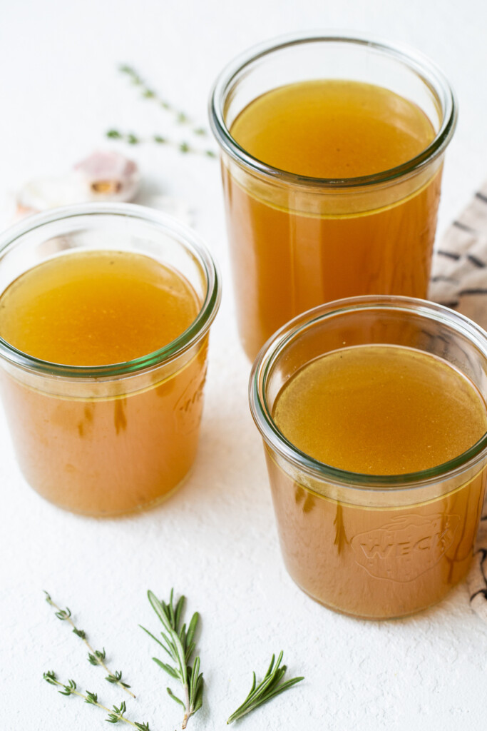 homemade-turkey-stock-fit-foodie-finds