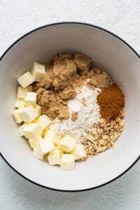 Streusel topping in a bowl.