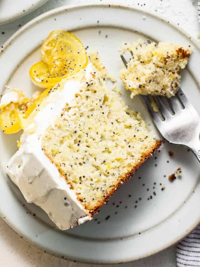 Lemon Poppy Seed Cake Fit Foodie Finds   Cropped Lemon Poppy Seed Cake Sq 