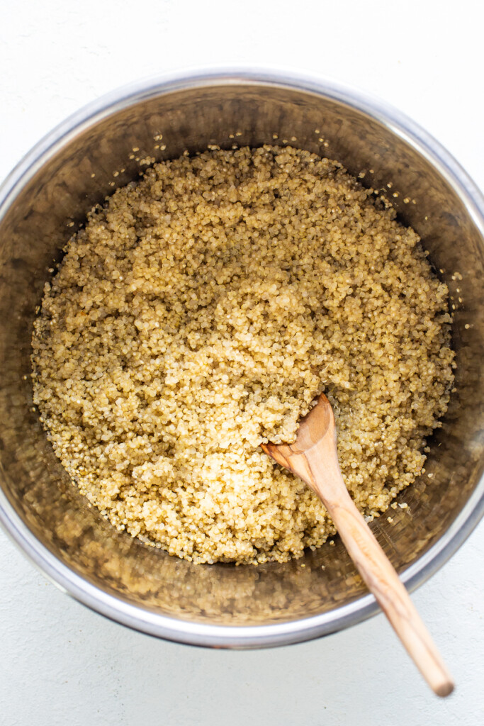 fluffy quinoa in Instant pot.