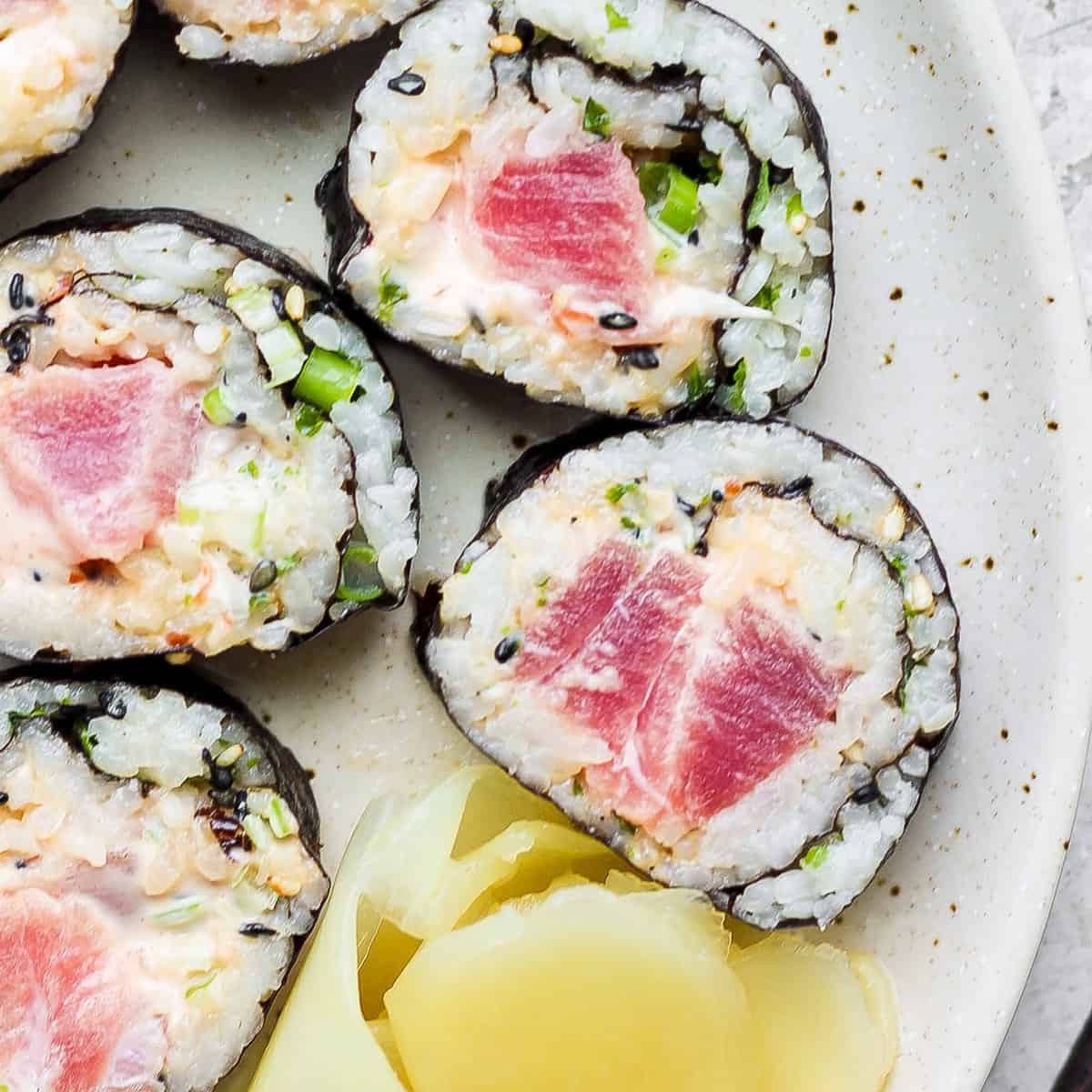 https://fitfoodiefinds.com/wp-content/uploads/2023/06/Spicy-Tuna-Roll-11.jpg