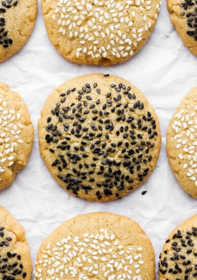 sesame cookies with black sesame seeds.