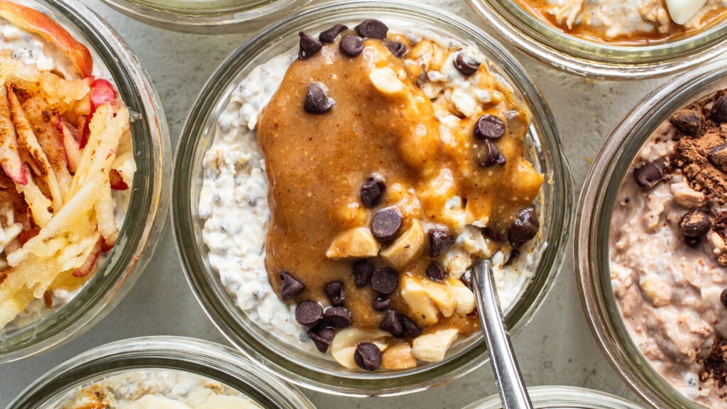 Oatmeal in jars with different toppings.