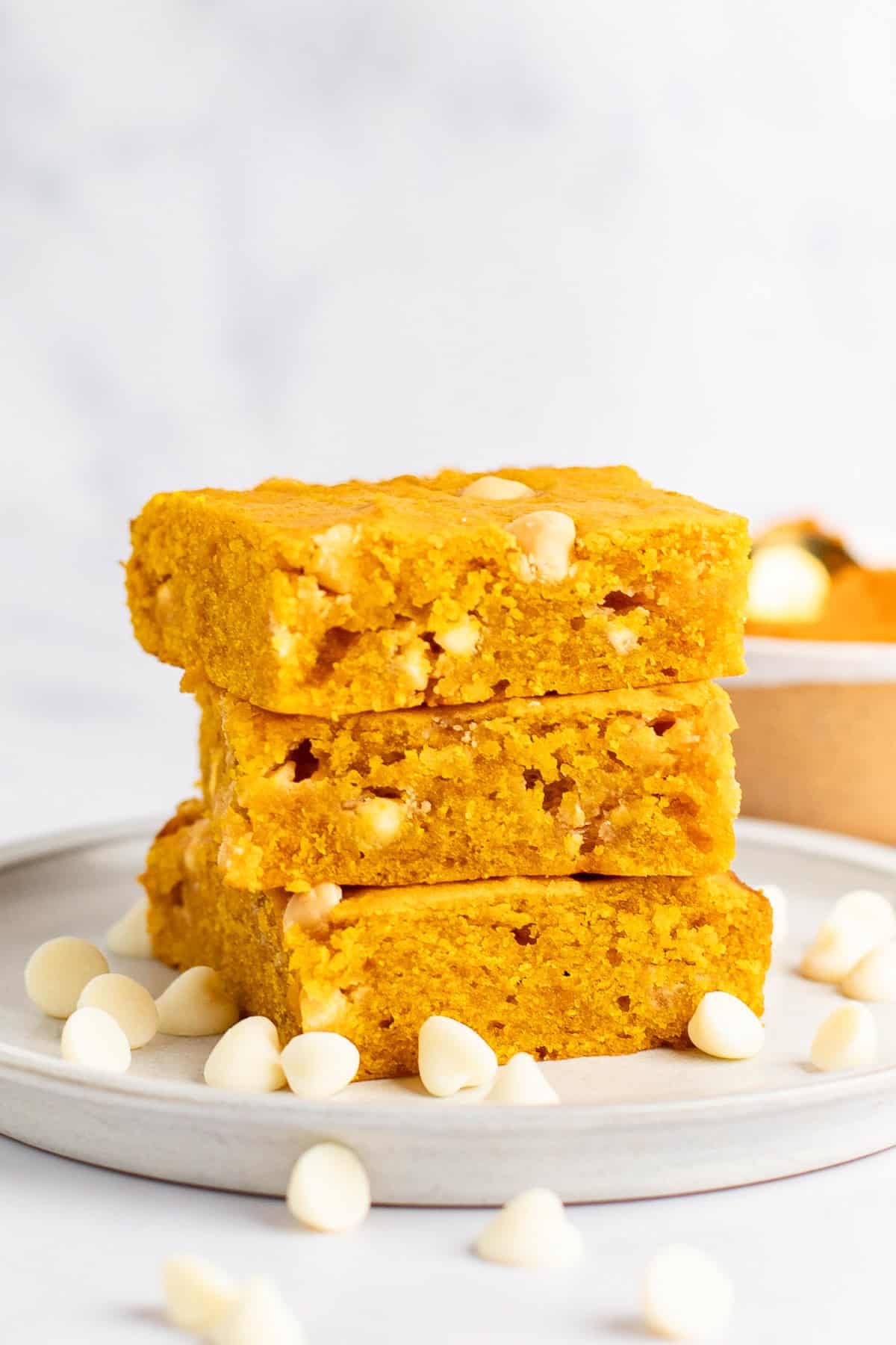 Chewy Pumpkin Blondies – Match Foodie Finds