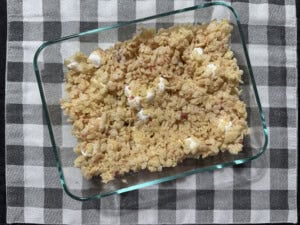 Strawberries-and-cream-rice-krispie-treats-Fit-Foodie-Finds
